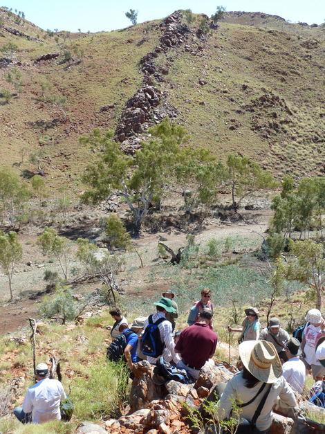 The Apex Chert, a rock formation in Western Australia that is among the oldest and best-preserved rock deposits in the world. (Image: Courtesy of John Valley, UW-Madison)